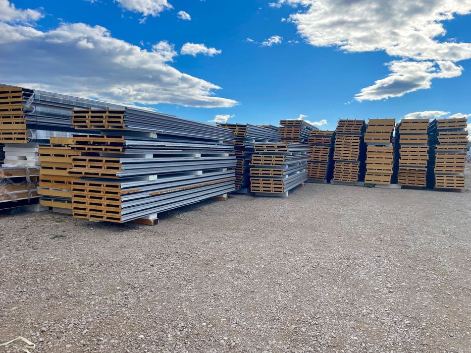 Oferta Acoperis Panou Sandwich la 5m lungime, DEPOZIT AIUD