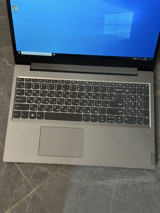 Ноутбук Lenova / Ленова