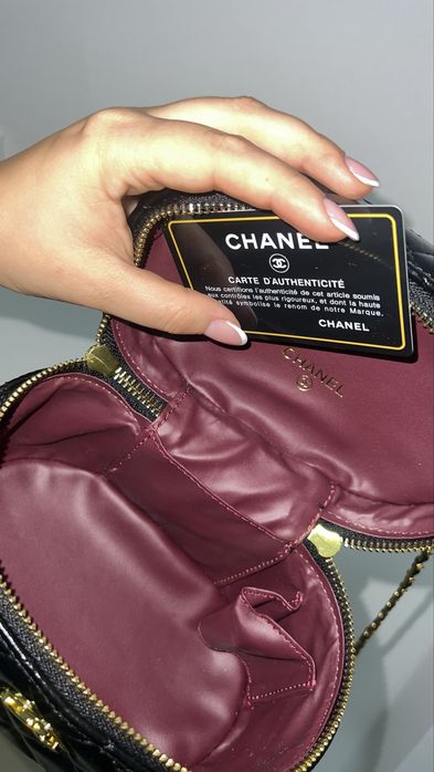 Винтидж шанел козметично куфарче дамска чанта