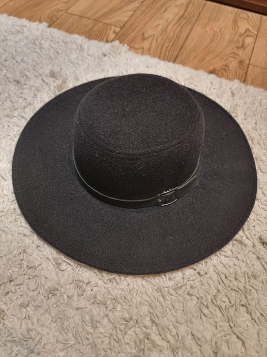 Pălărie dama neagra