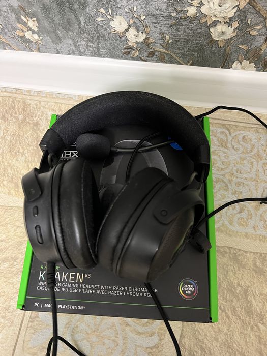 Наушники Razer Kraken v3