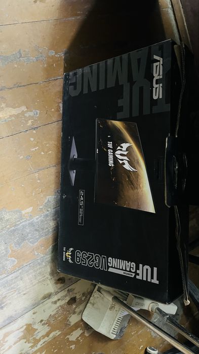 Монитор Асус и AOC Asus