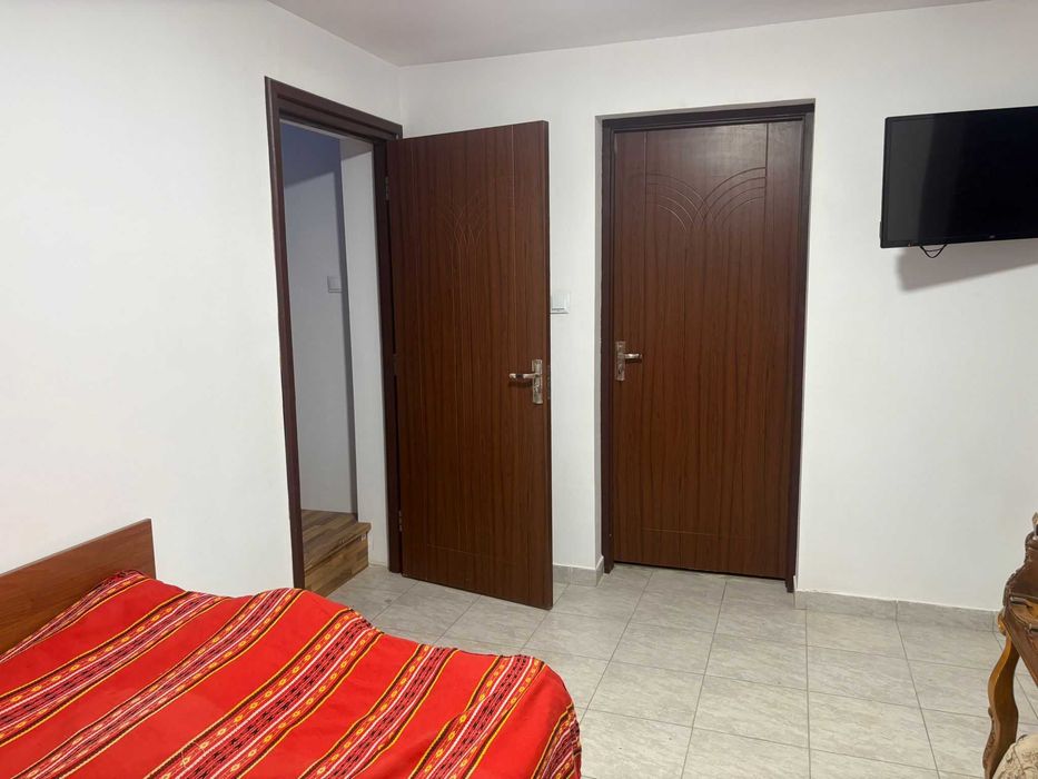 Persoana Fizica inchiriez casa in Campenesti