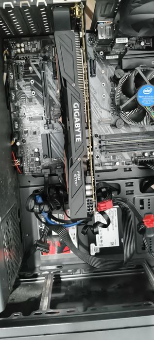 I5 9400f + 16gb ddr4 2666 + gigabyte B360 HD3P