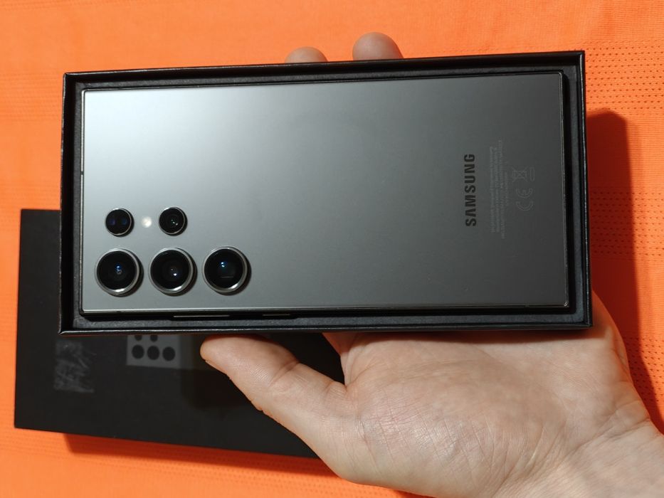 Samsung S24 Ultra 512 gb Ram 12 5G EAC