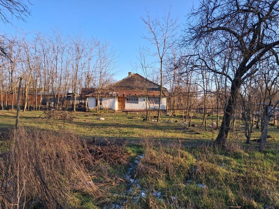 Vând teren 1.552 mp