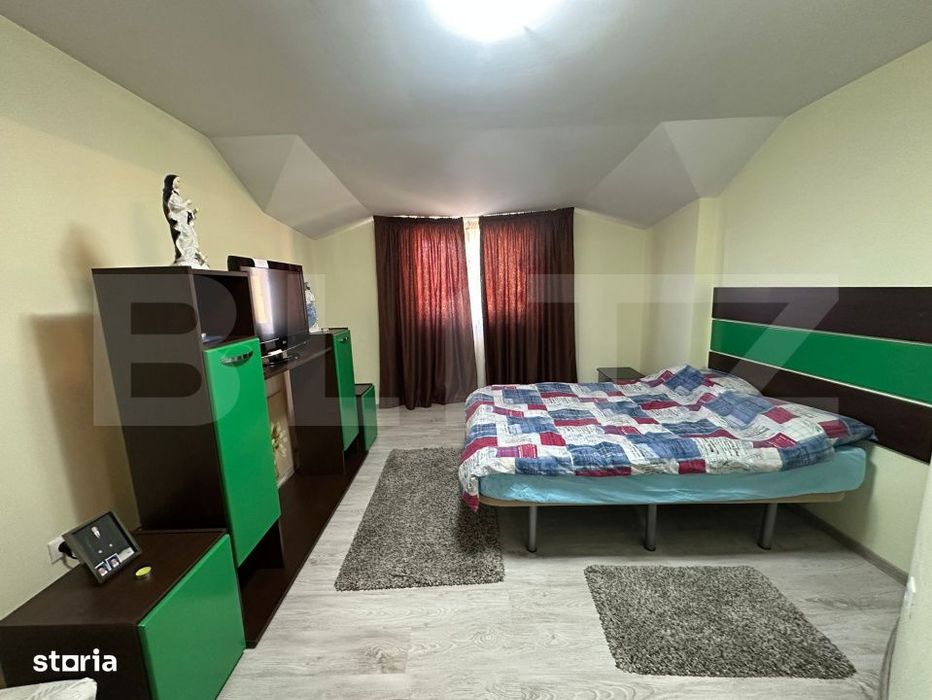 Casa de vanzare, 350 mp utili, 1000 mp teren - Cetate