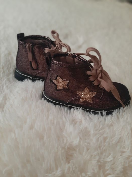 Etik REDTAG faqat 22 razmer qogan