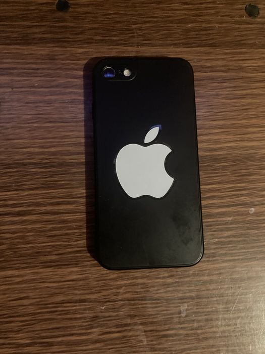 Айфон se 2020/128