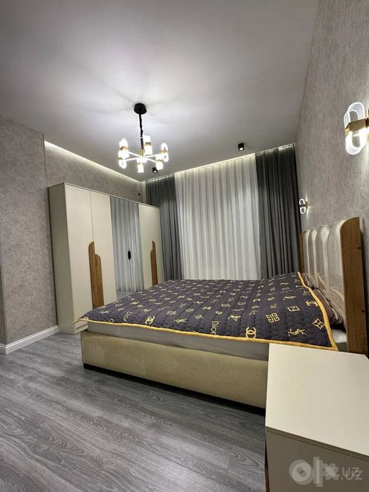 Сдаётся 3-комн Яккасарай, 8й роддом, 110 м²