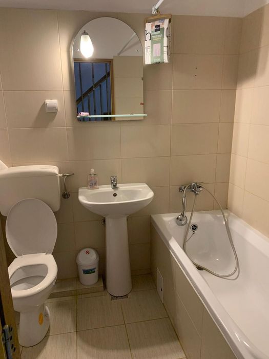 Camera de închiriat, 22 decembrie 1989