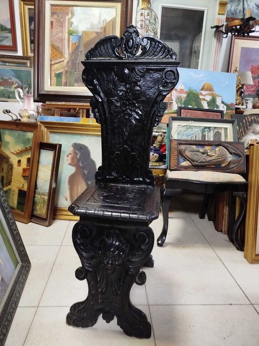 Античен италиански стол