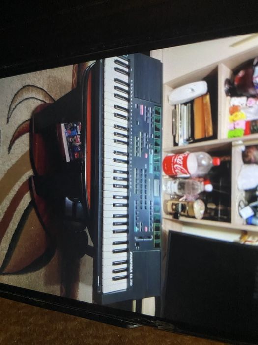 Vand orga Farfisa DK 250 in stare buna de functionare