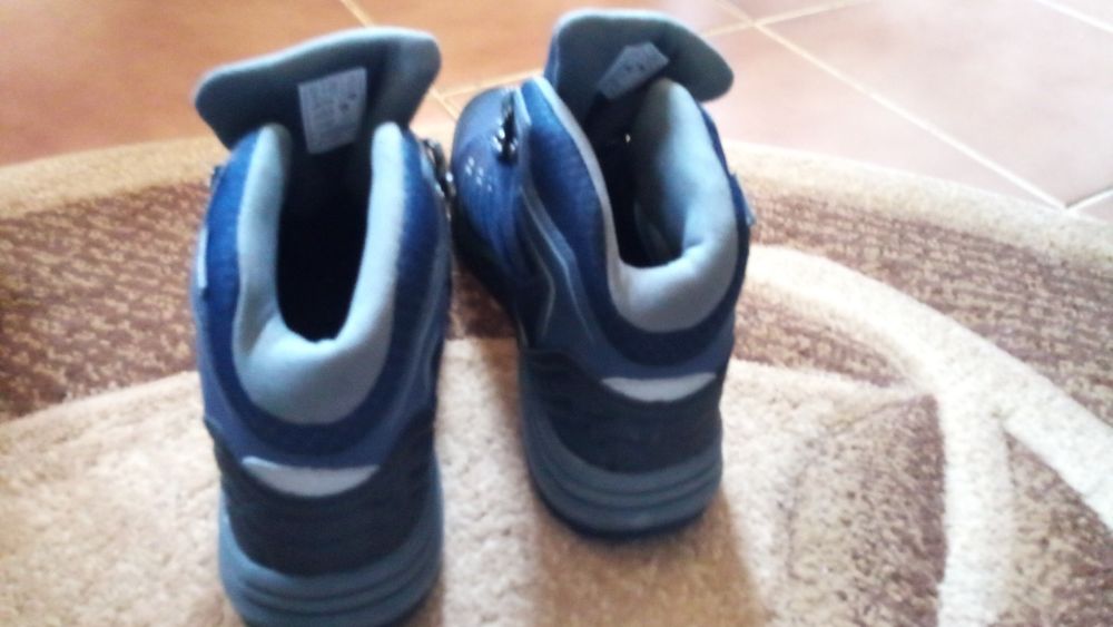 Велурени боти и зимни 25см. обувки закупени от Германия в добро състоя