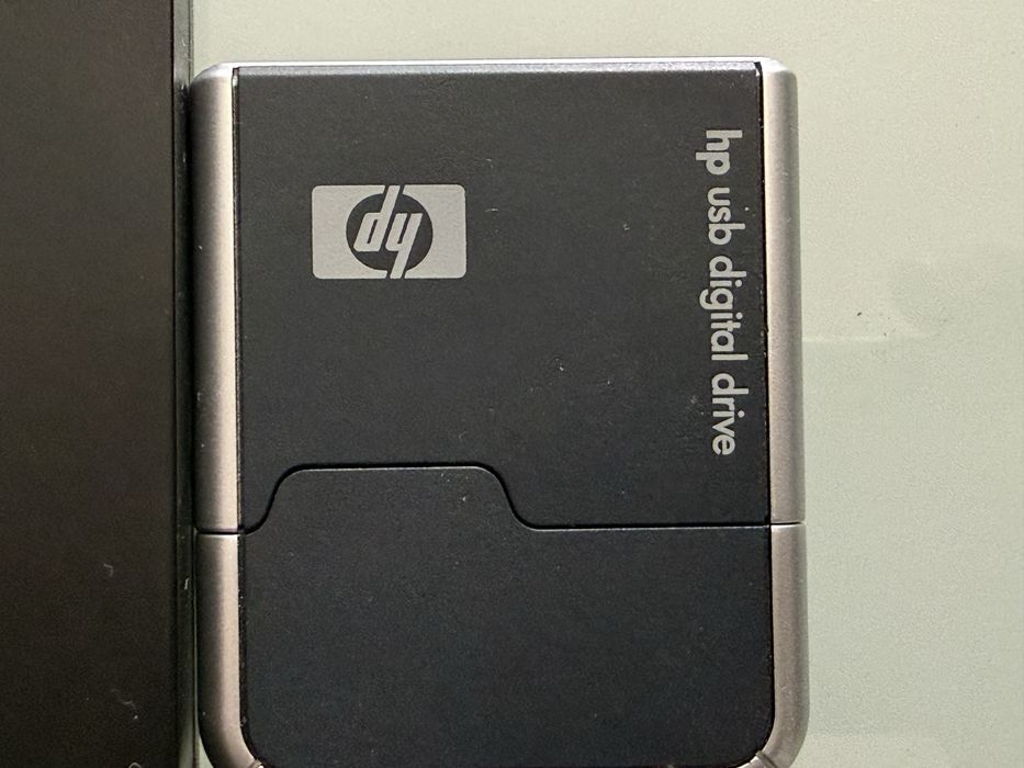 Външни HDD два броя+ HP USB Digital Drive