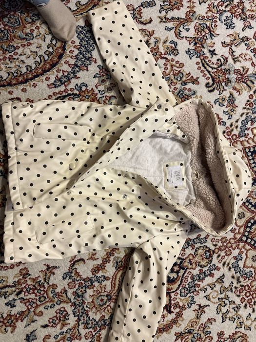 Продам комбинетзон и куртку