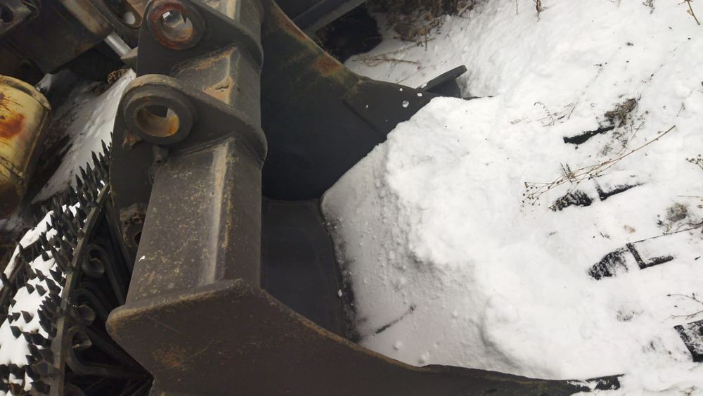 Продам ковш от эксковатора