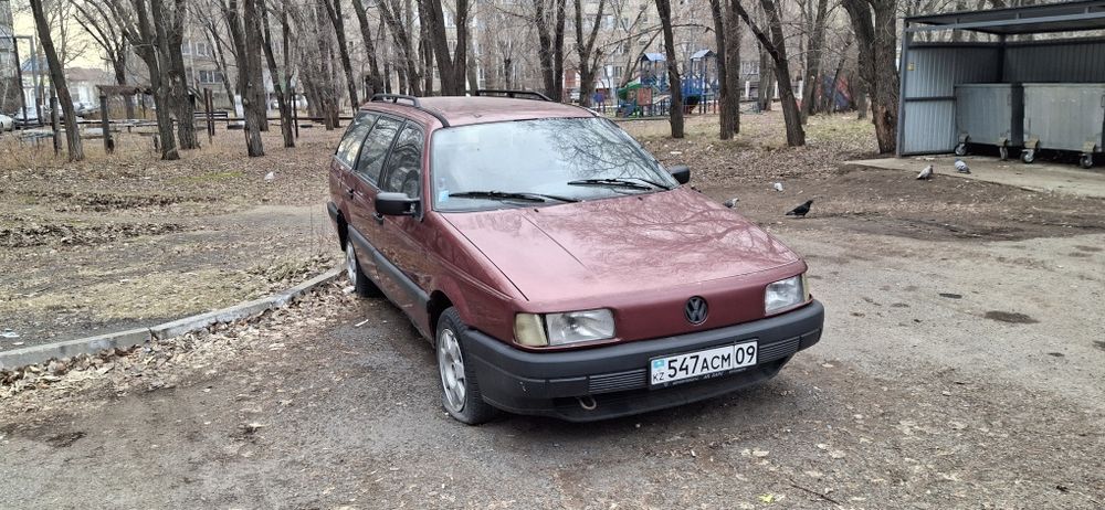 Продам машину Volkswagen passat универсал