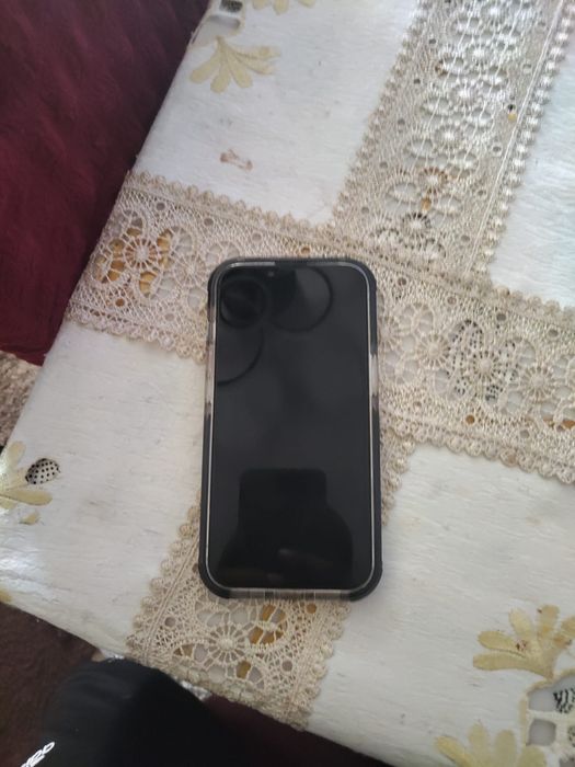 IPhone  intra in garatie 1 an