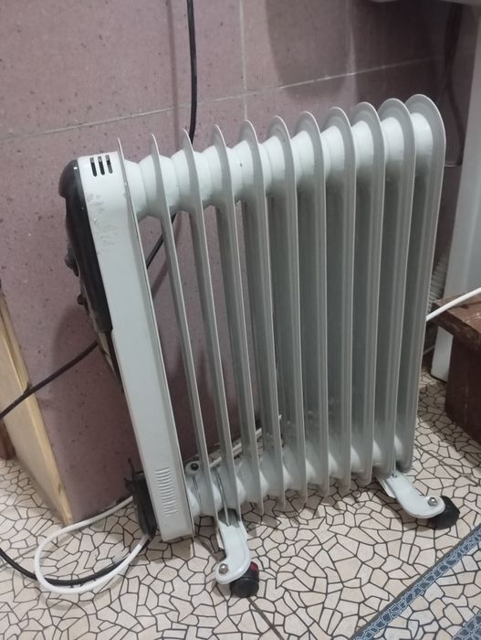 Продается масляный обогреватель