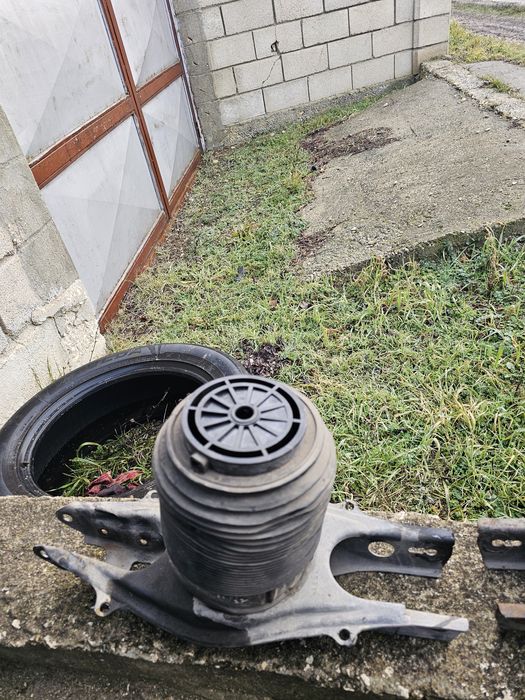 Амортисьори  цлс w218 предни задни