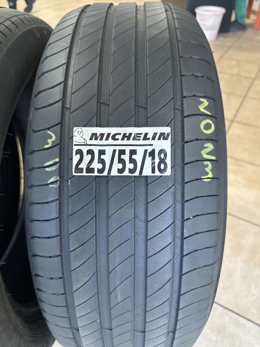 225/55/18 Michelin