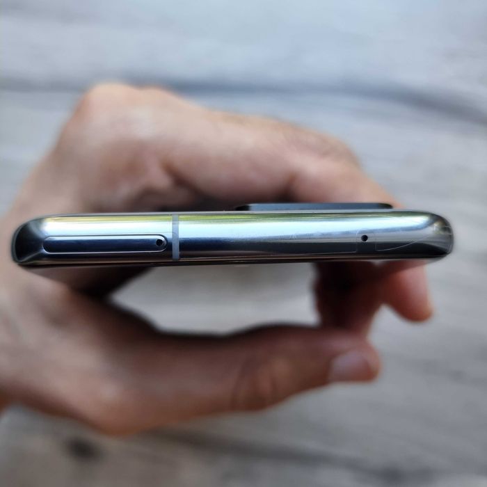 Новый! Galaxy S20 ULTRA 12GB/256GB "Snapdragon 865"