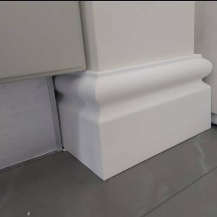 Установка плинтуса