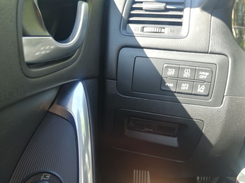 Vând Mazda cx 5 2.2 skyactiv AWD 175 cp Euro 6  / Schimb cu  7 locuri