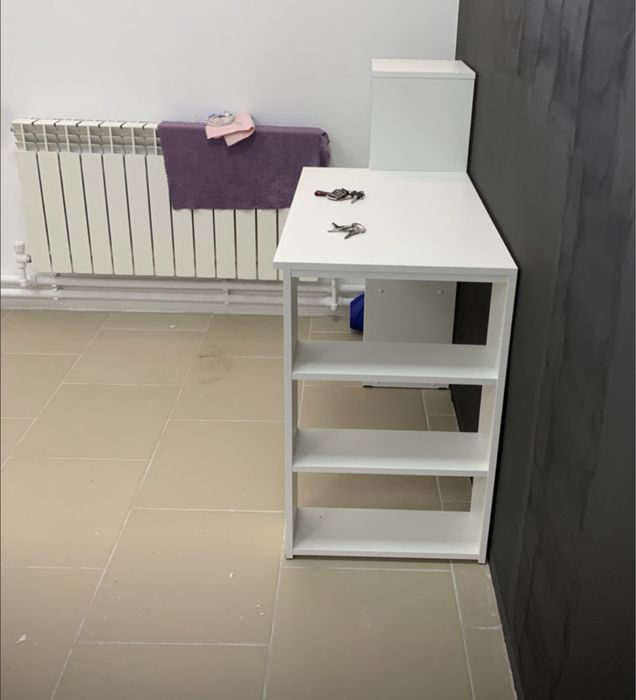 Стол письменный