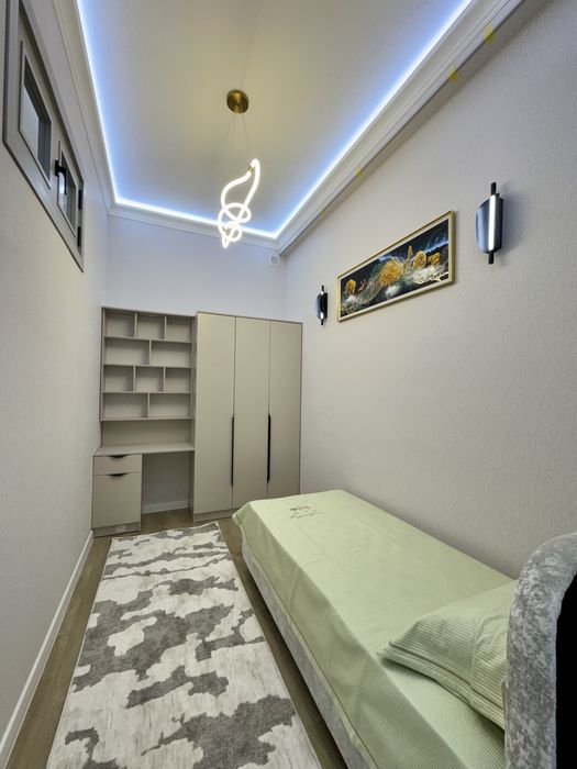 3х студийная квартира, на 8 этаже. Гагарина