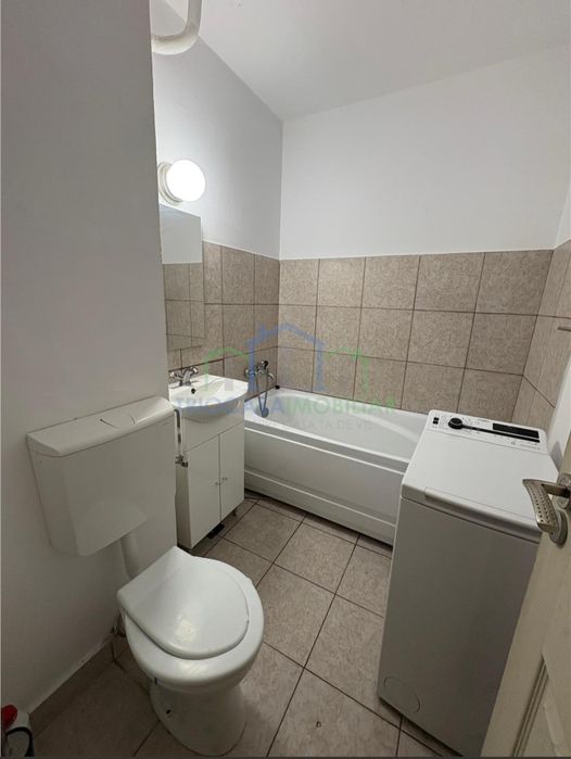 Închiriez garsonieră in regim hotelier zona Brazda G1