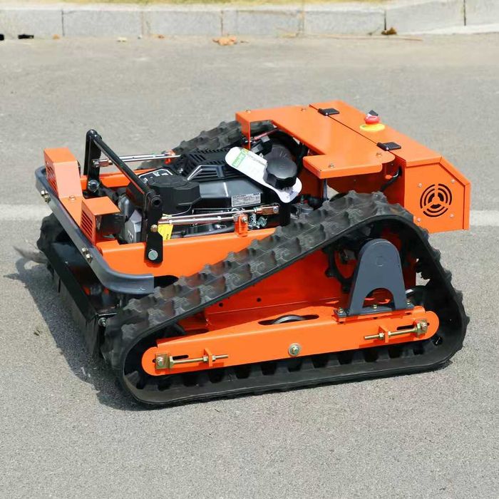 КОСАЧКА  RC550SE с дистанционно управление (НОВА)