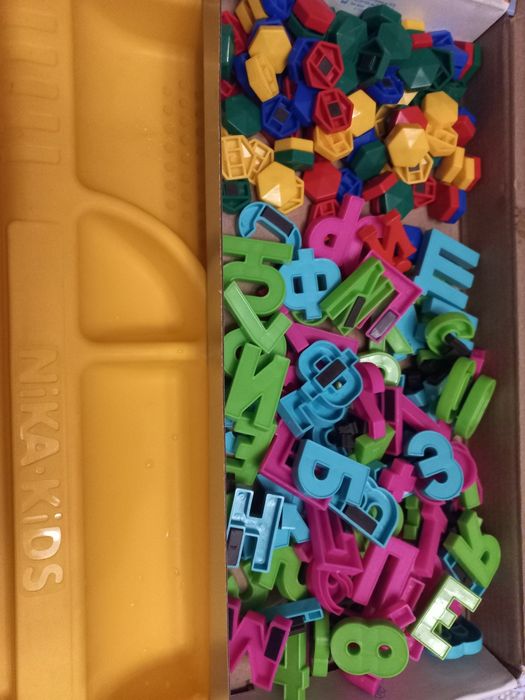 Продам детский мольберт