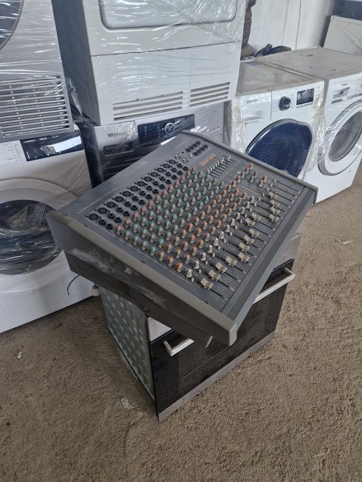 Усилвател Samich 12 канален