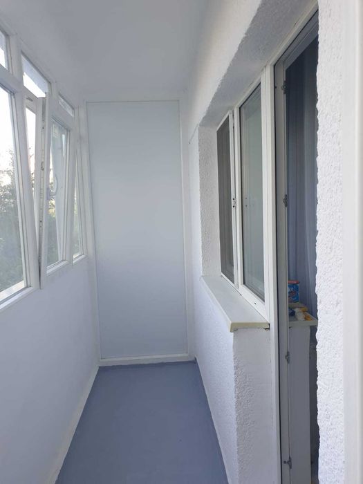 Proprietar-Inchiriez apartament 3 camere