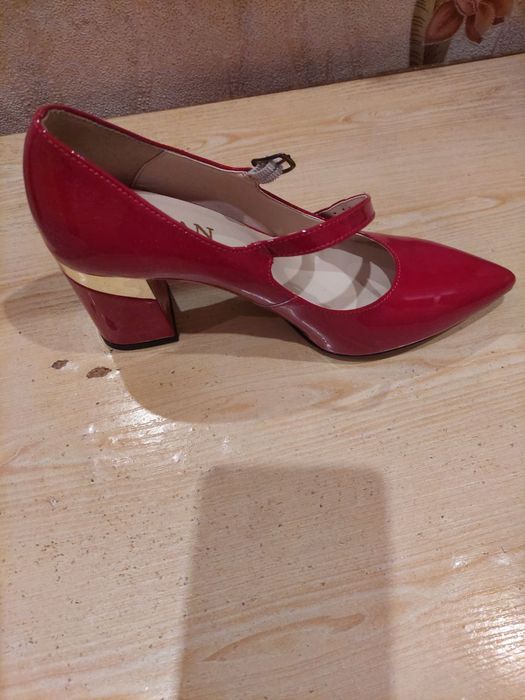 Обувки естествена кожа