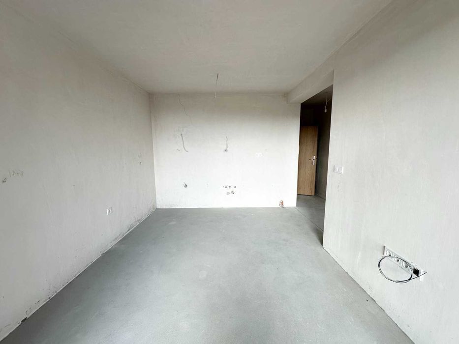 Дава се под наем Офис в Варна, ВИНС - 50 кв.м за 150000 € - Снимка #14