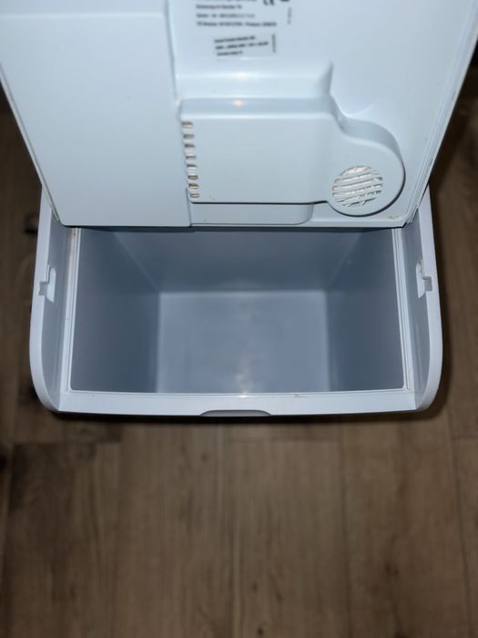 Автомобильный холодильник 25л