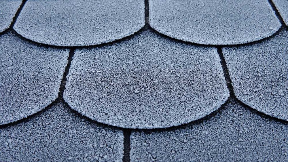 Acoperisuri Perfecte: Reparatii Acoperisuri - Montaj Tigla Metalica