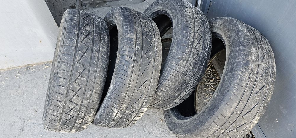 Продам шины летние.