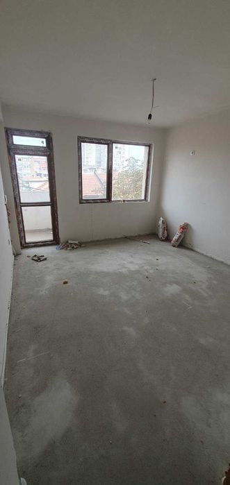 Продава се Тристаен апартамент в Стара Загора, Център - 130 кв.м за 908 €/кв.м - Снимка #8