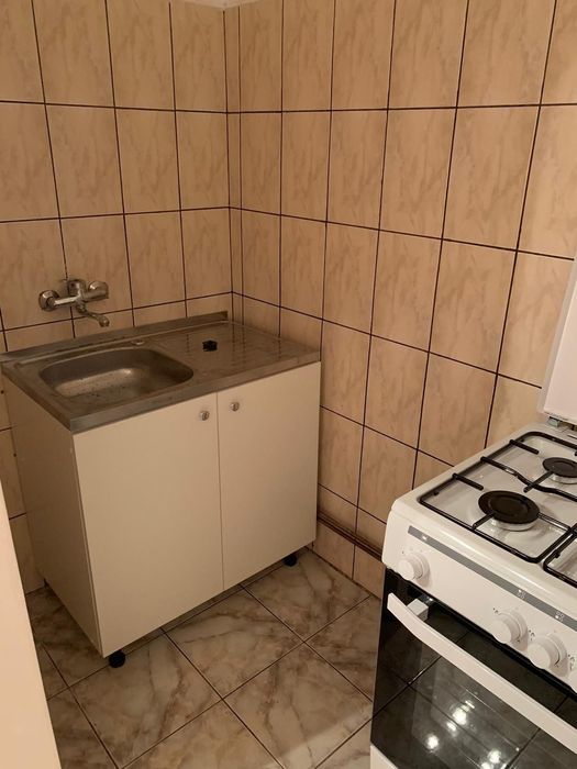 De vânzare  apartament 3 camere