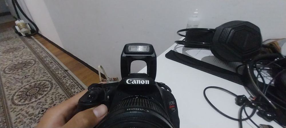 Canon EOS Фотоапарат