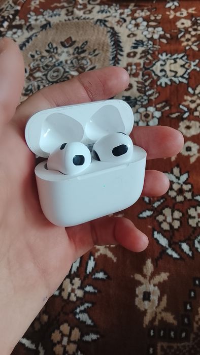 Продам наушник айрподс про