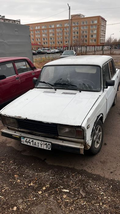 Продам ваз 2105)