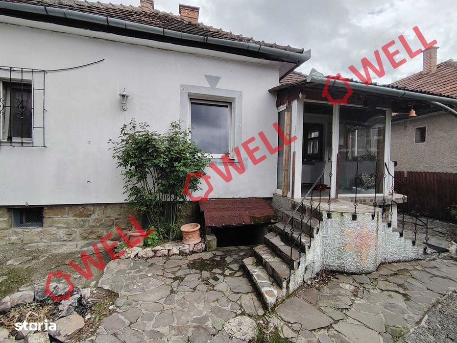Casă de vânzare în centrul municipiului Sfântu Gheorghe!