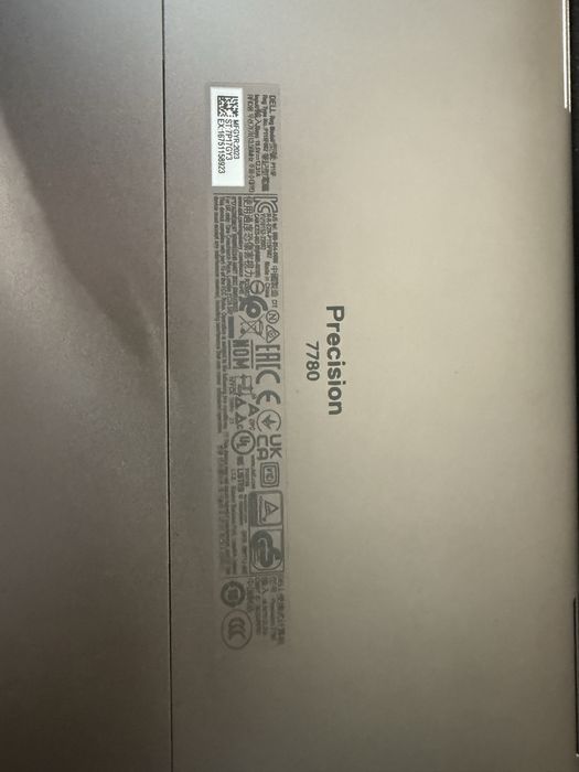 Laptop Dell Precision 7780 i7 13th gen nou