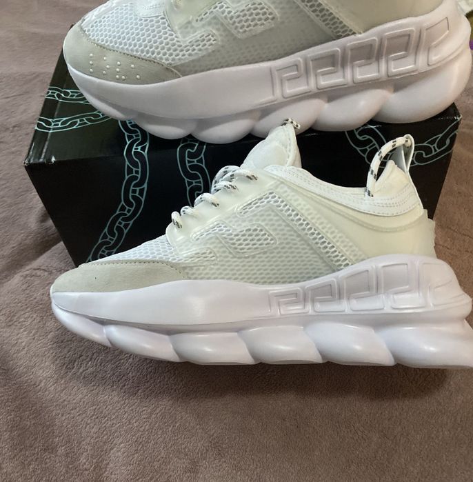 adidasi versace chain reaction