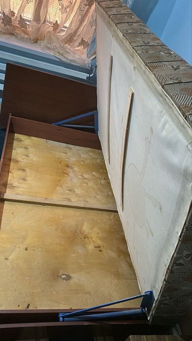 1,82 uzunligi.eni 1,20